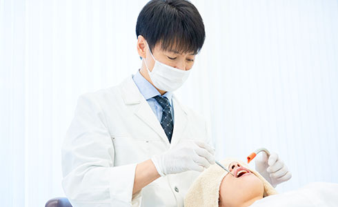 一般歯科から自由診療まで、幅広い診療を